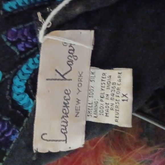 Gorgeous vintage sequined and silk top - Picture 2 of 3